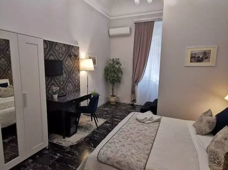 تختخواب و صبحانه Il Galleone