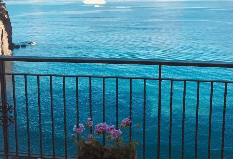 مبيت وإفطار La Piccola Betania