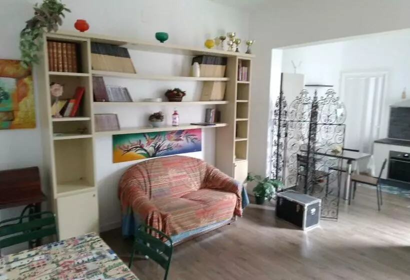 Aamiaismajoitus (B&B) Salentino