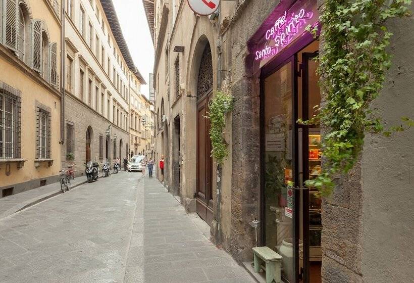 تختخواب و صبحانه Santo Spirito Venti