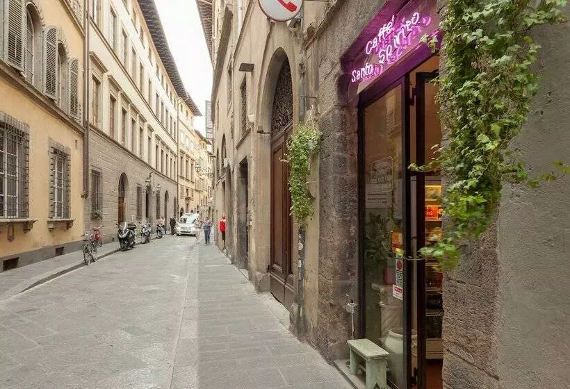 تختخواب و صبحانه Santo Spirito Venti