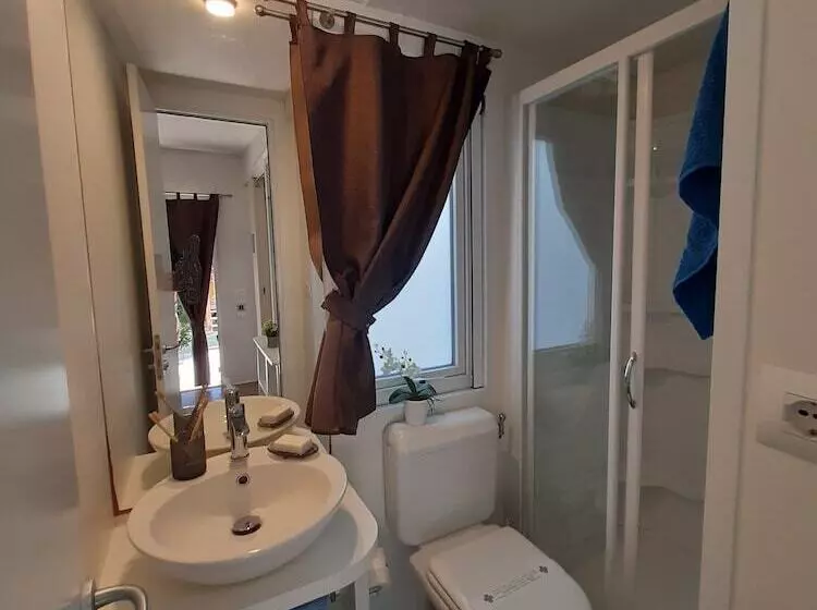 Hotelli Campeggio Del Forte