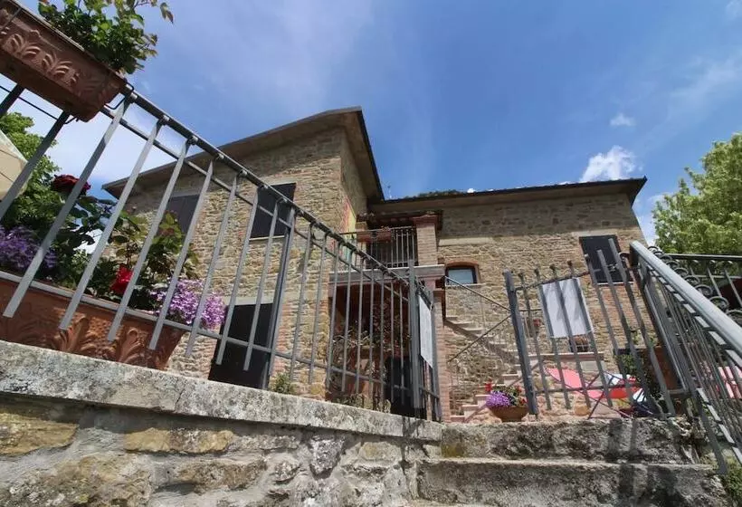 Maaseutuhotelli Arcobaleno