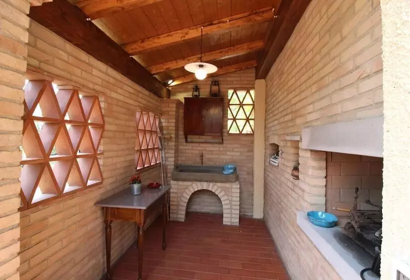 Maaseutuhotelli Arcobaleno