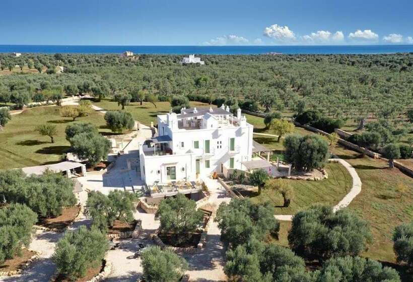 فندق ريفى Boutique Hotel Masseria Sottomasi