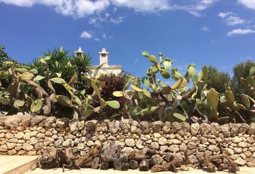 فندق ريفى Boutique Hotel Masseria Sottomasi