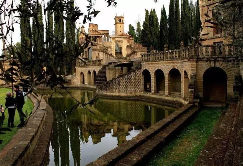 Maaseutuhotelli La Fonte Di Montebuono