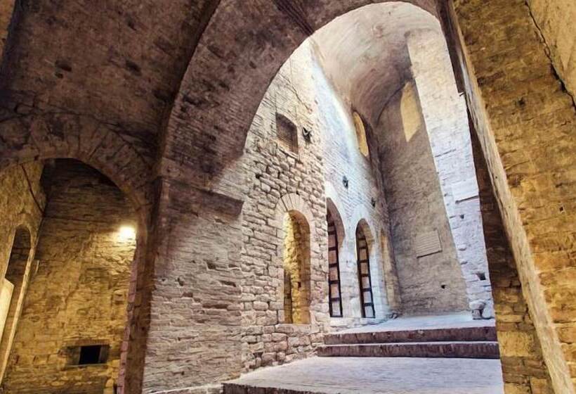 בית מלון כפרי La Fonte Di Montebuono