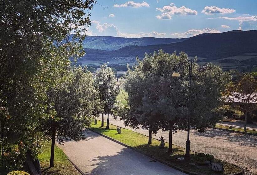 בית מלון כפרי La Fonte Di Montebuono