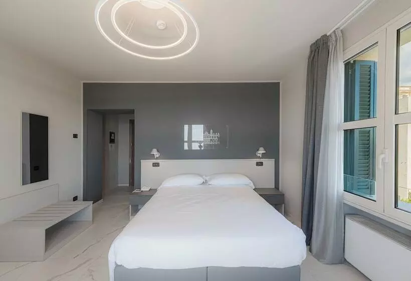 ホテル Villa Levi