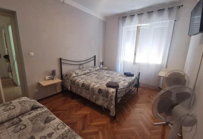 ペンション Via Zeffiro Apartment