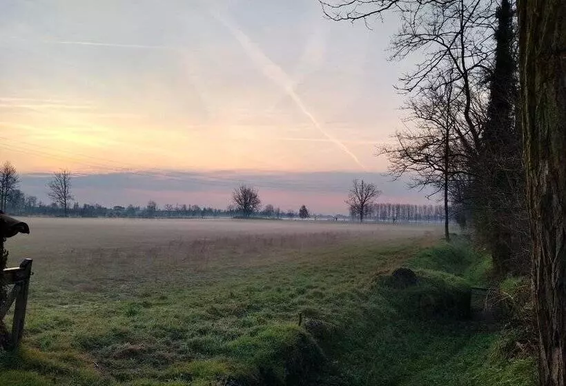 تختخواب و صبحانه Agriturismo Cascina Poscallone
