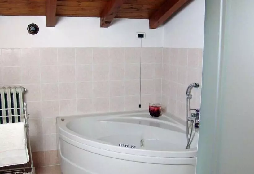 Aamiaismajoitus (B&B) Casa Vacanze Cascina Campagnola