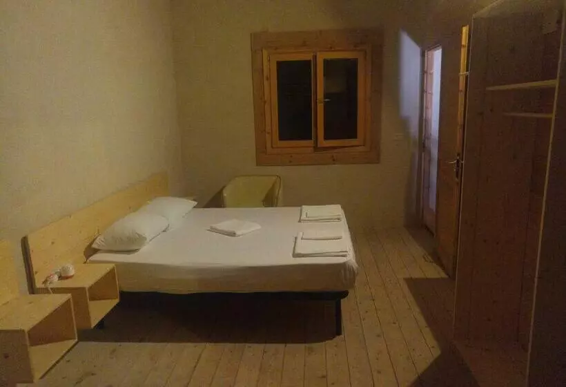 Aamiaismajoitus (B&B) Fodor