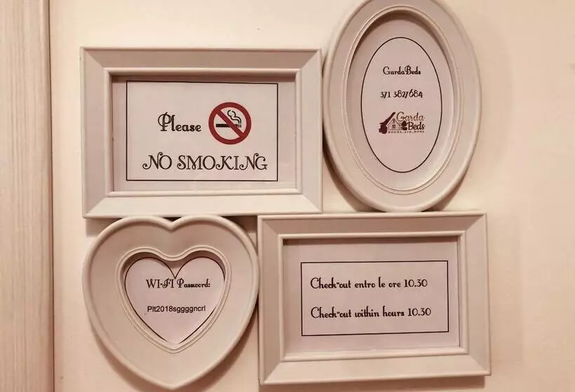 Aamiaismajoitus (B&B) Gardabeds Adults Only