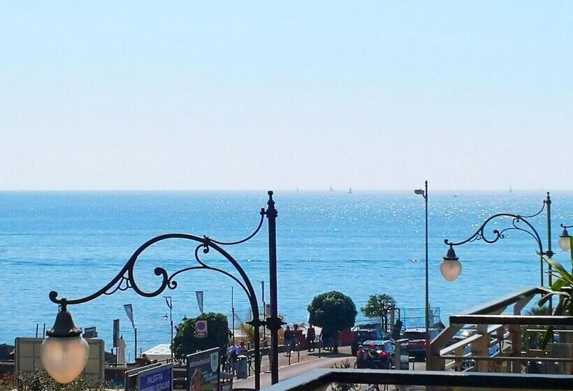 تختخواب و صبحانه La Collina Dei Ciliegi