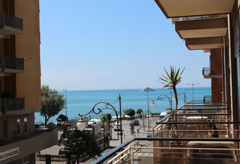 تختخواب و صبحانه La Collina Dei Ciliegi