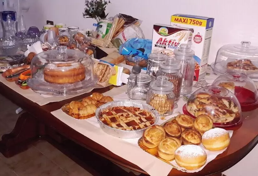 Aamiaismajoitus (B&B) Villetta Orchidea