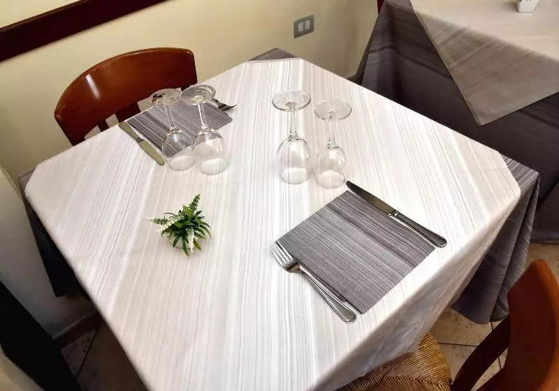 Hotel Santa Maria Guspini