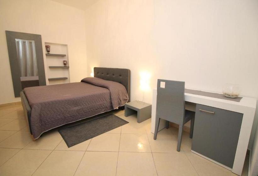 بنسيون Al Centro Affittacamere