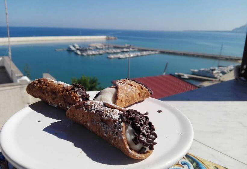 פנסיון Orlando Bay View