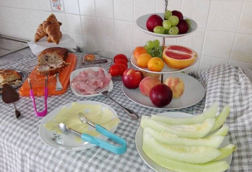 פנסיון Orlando Bay View