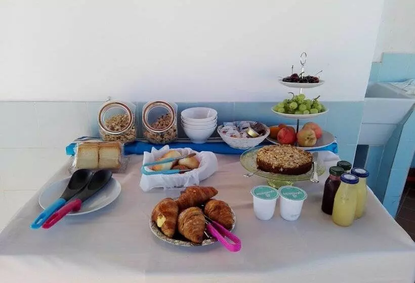 پانسیون Orlando Bay View