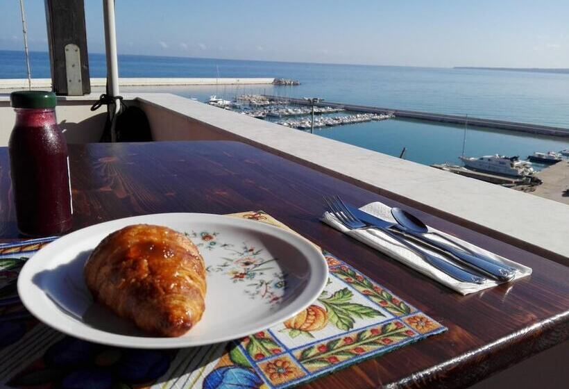 פנסיון Orlando Bay View