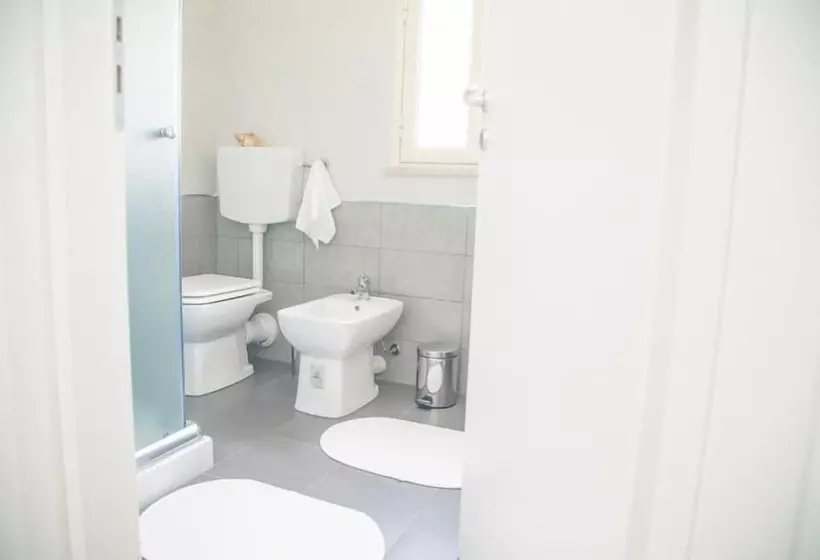 پانسیون Orlando Bay View