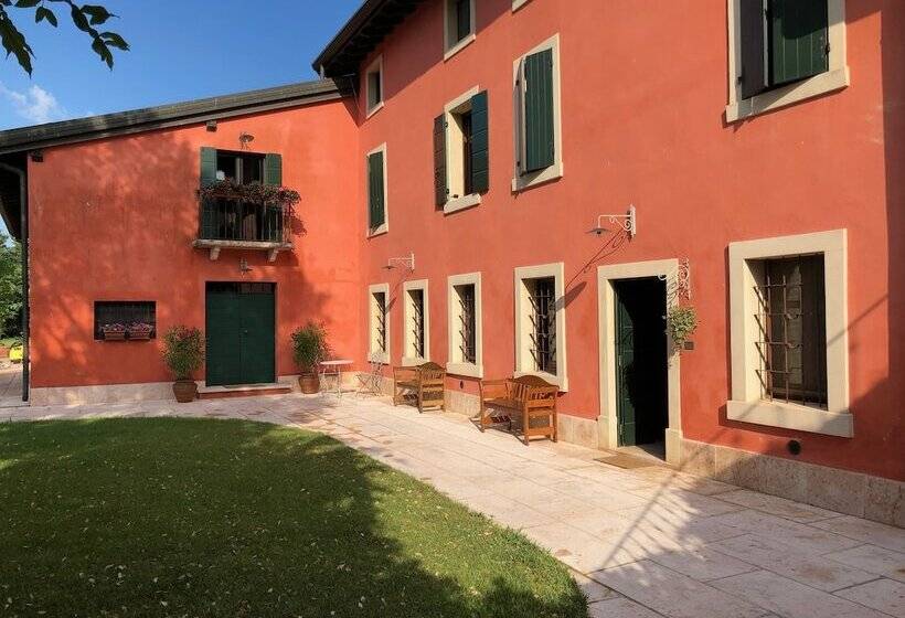 פנסיון Relais Corte Bercelli