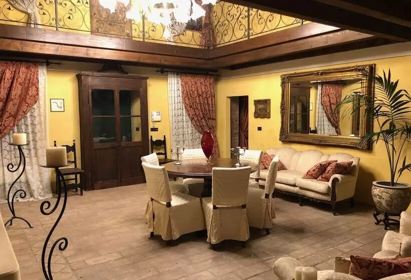 Majatalo Relais Corte Bercelli