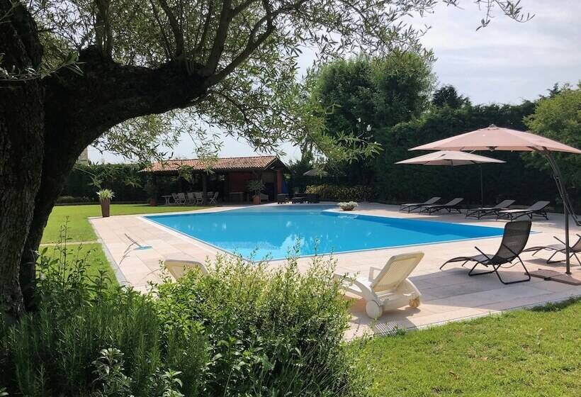 פנסיון Relais Corte Bercelli