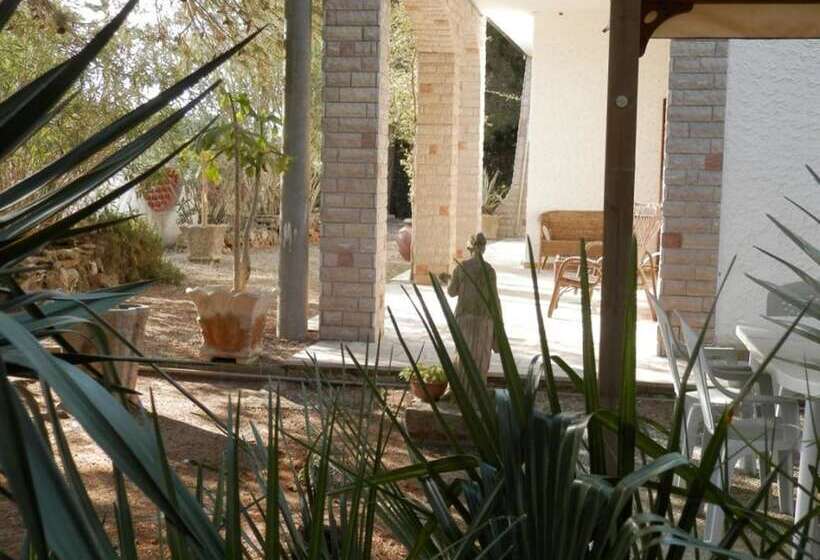 ペンション Villa Lory