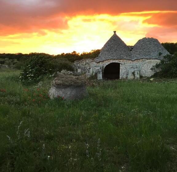 تختخواب و صبحانه Borgo Trulli 1789