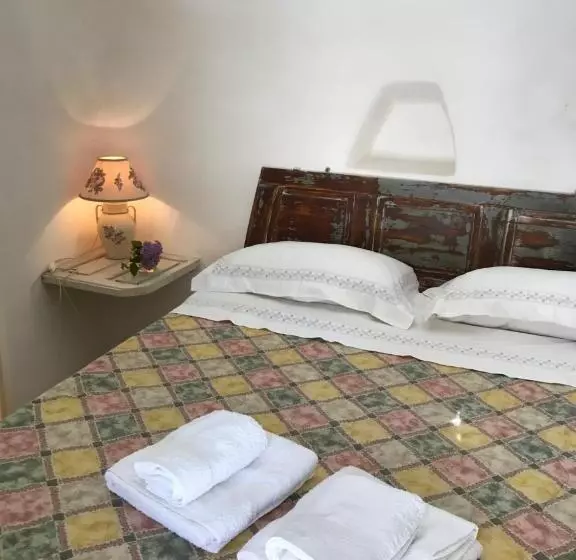 ベッドアンドブレックファースト Borgo Trulli 1789