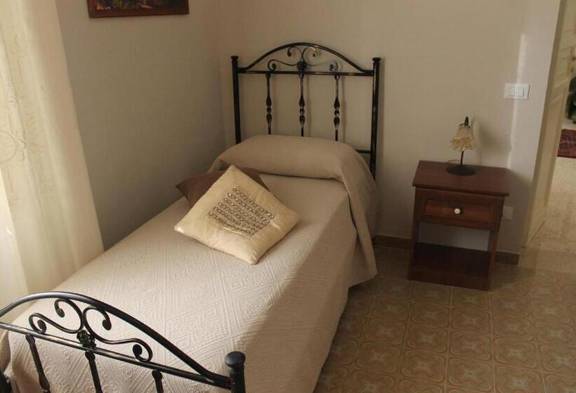 Bed and Breakfast Le Stanze Dell Emiro
