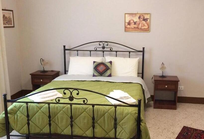 Bed and Breakfast Le Stanze Dell Emiro