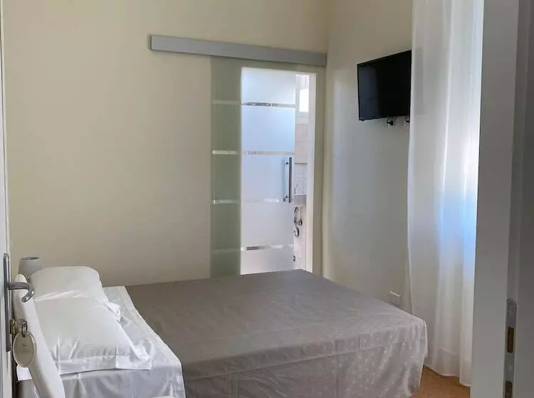 簡易ホテル Acquaviva Experience B&b