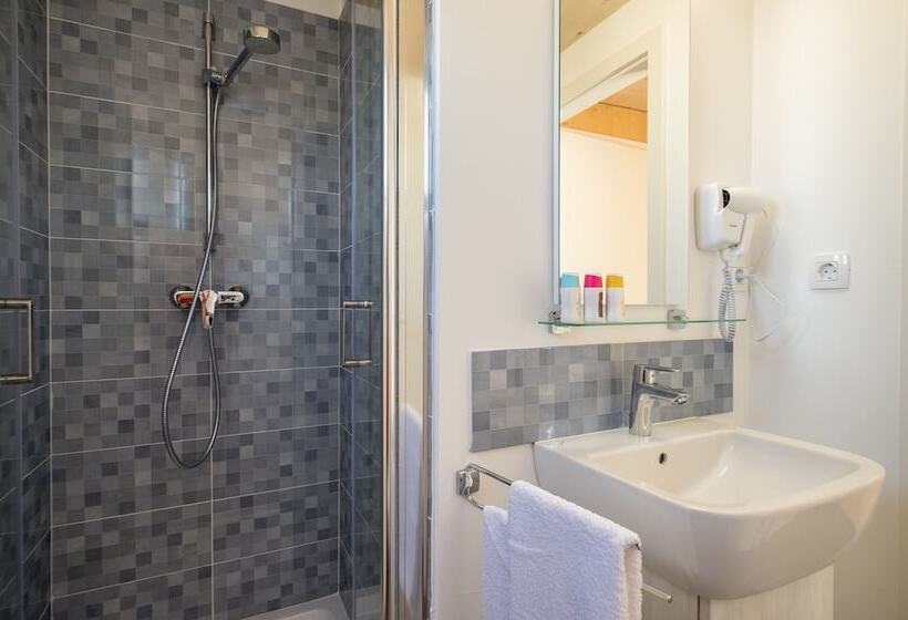 Отель Abbatoggia Village