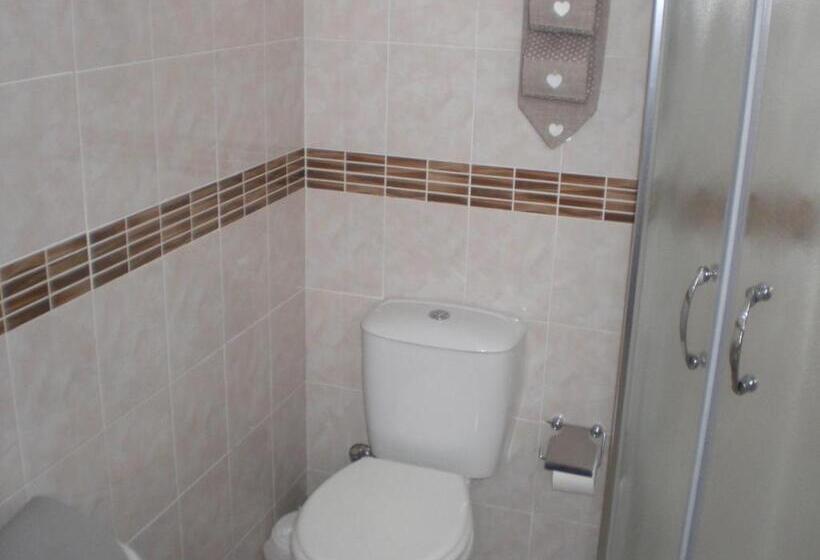 پانسیون Gio  & Gio  Locazione Breve Ad Uso Turistico