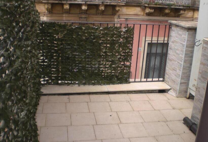 پانسیون Gio  & Gio  Locazione Breve Ad Uso Turistico