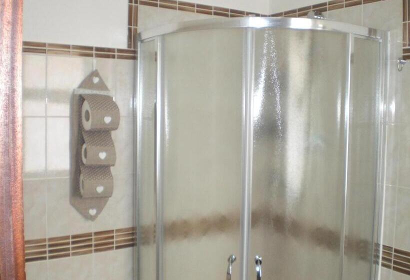 پانسیون Gio  & Gio  Locazione Breve Ad Uso Turistico