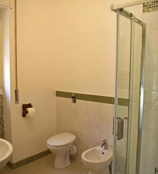 پانسیون Olivarooms