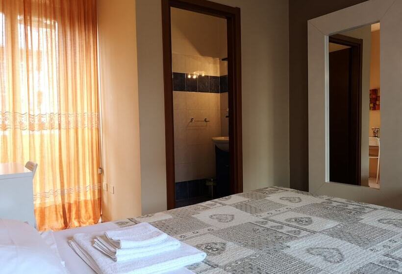 ペンション Torino Guest House