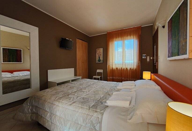 ペンション Torino Guest House