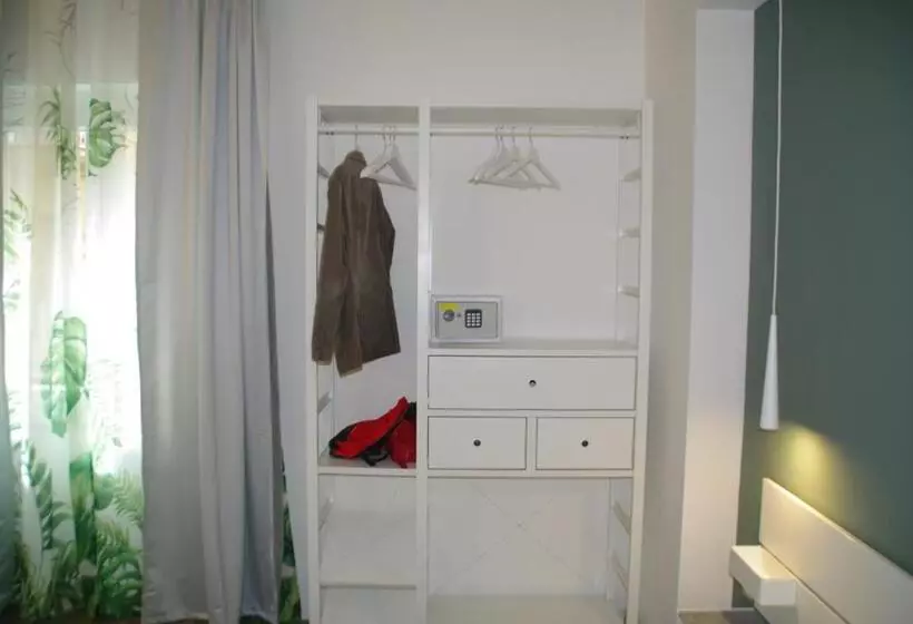 پانسیون Travel House