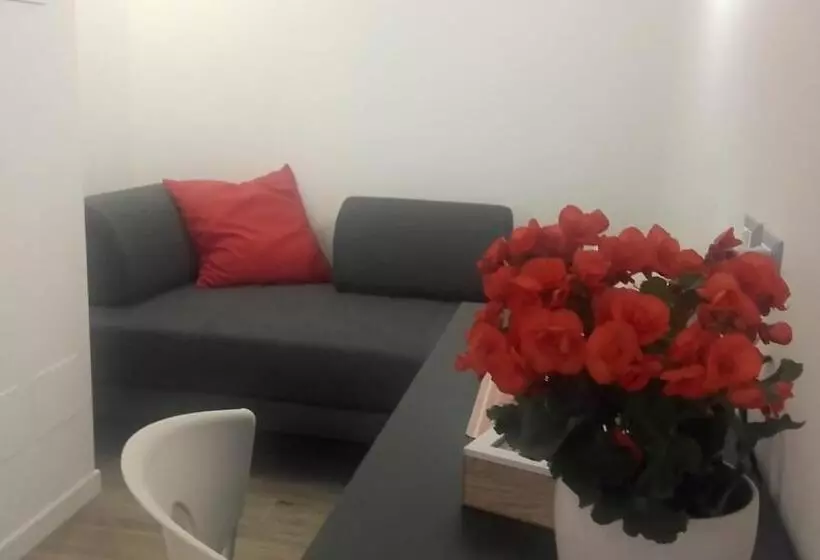 پانسیون Travel House