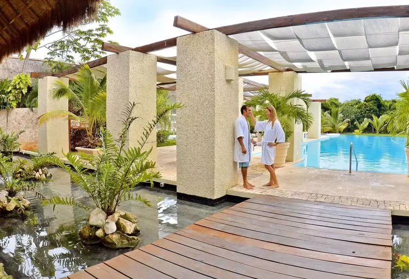 Grand Palladium Colonial Resort & Spa - All Inclusive