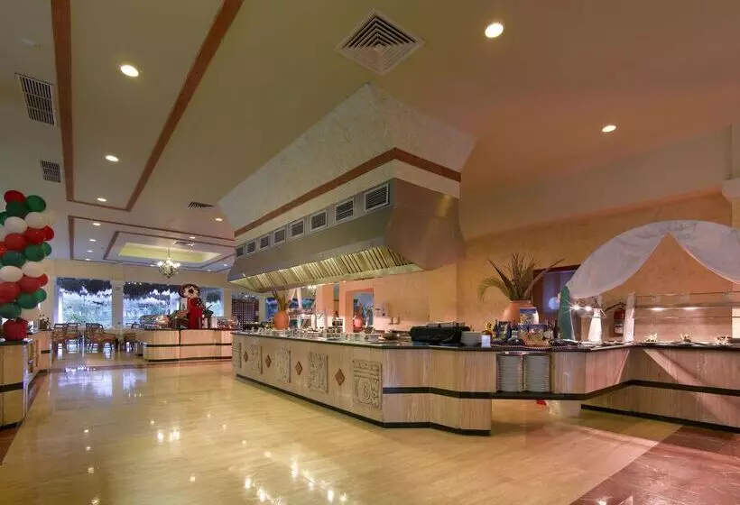 Grand Palladium Colonial Resort & Spa - All Inclusive