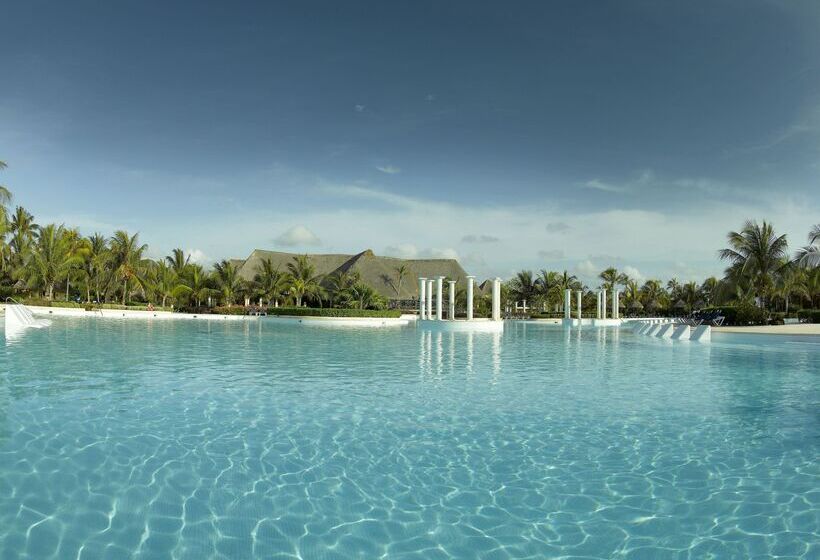 Grand Palladium Colonial Resort & Spa - All Inclusive